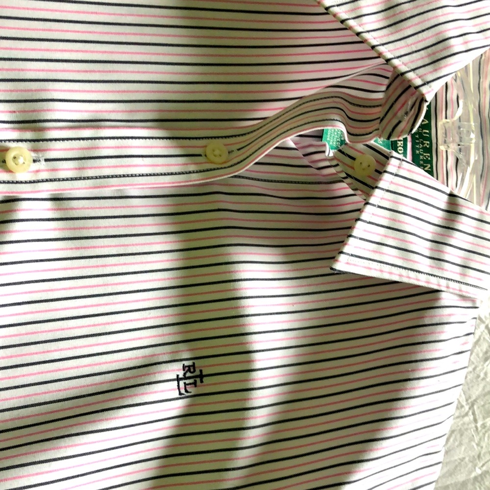 Ralph Lauren Med Petite Non Iron button down shirt